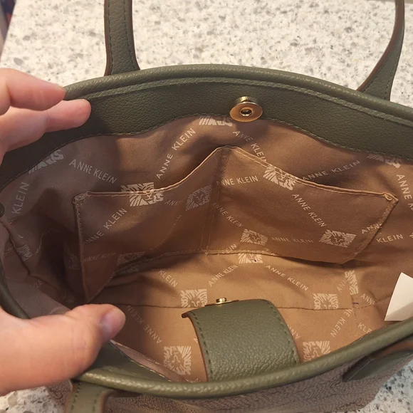 Anne Klein Convertable Purse - Picture 4 of 5